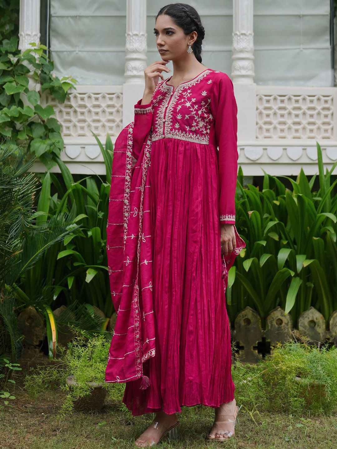 Women Floral Embroidered Pleated Kurta with Trousers & With Dupatta