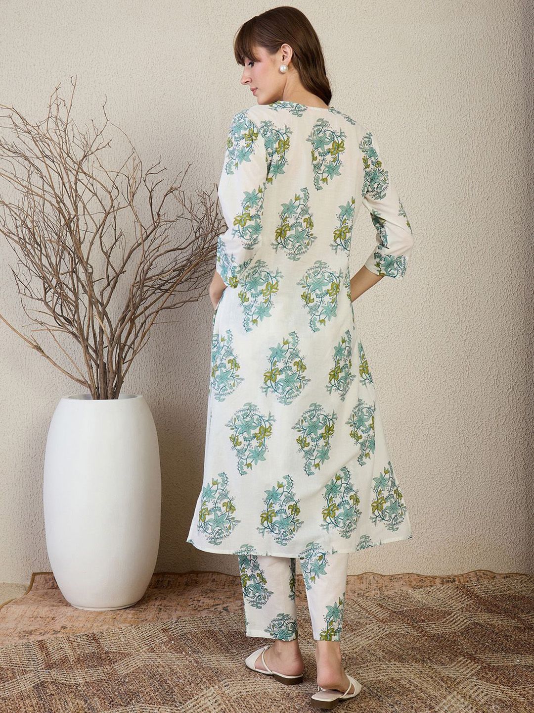 Floral Printed V Neck A Line Pleated Pure Cotton Kurta With Trousers