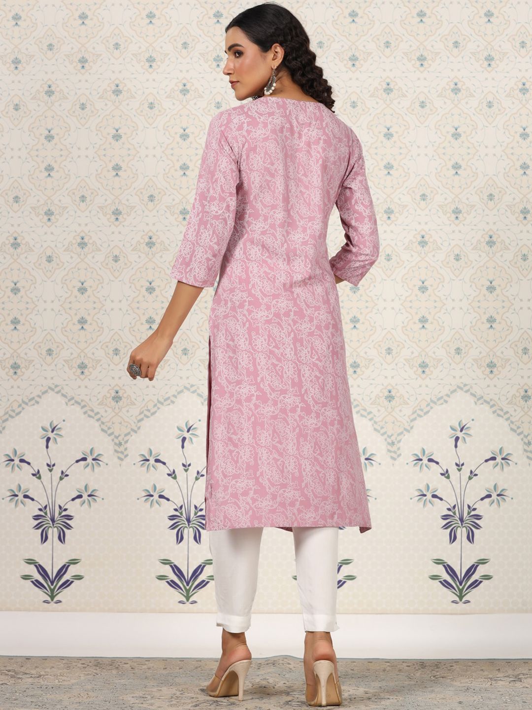 Dhiyona OD  Printed Round Neck Straight Kurta
