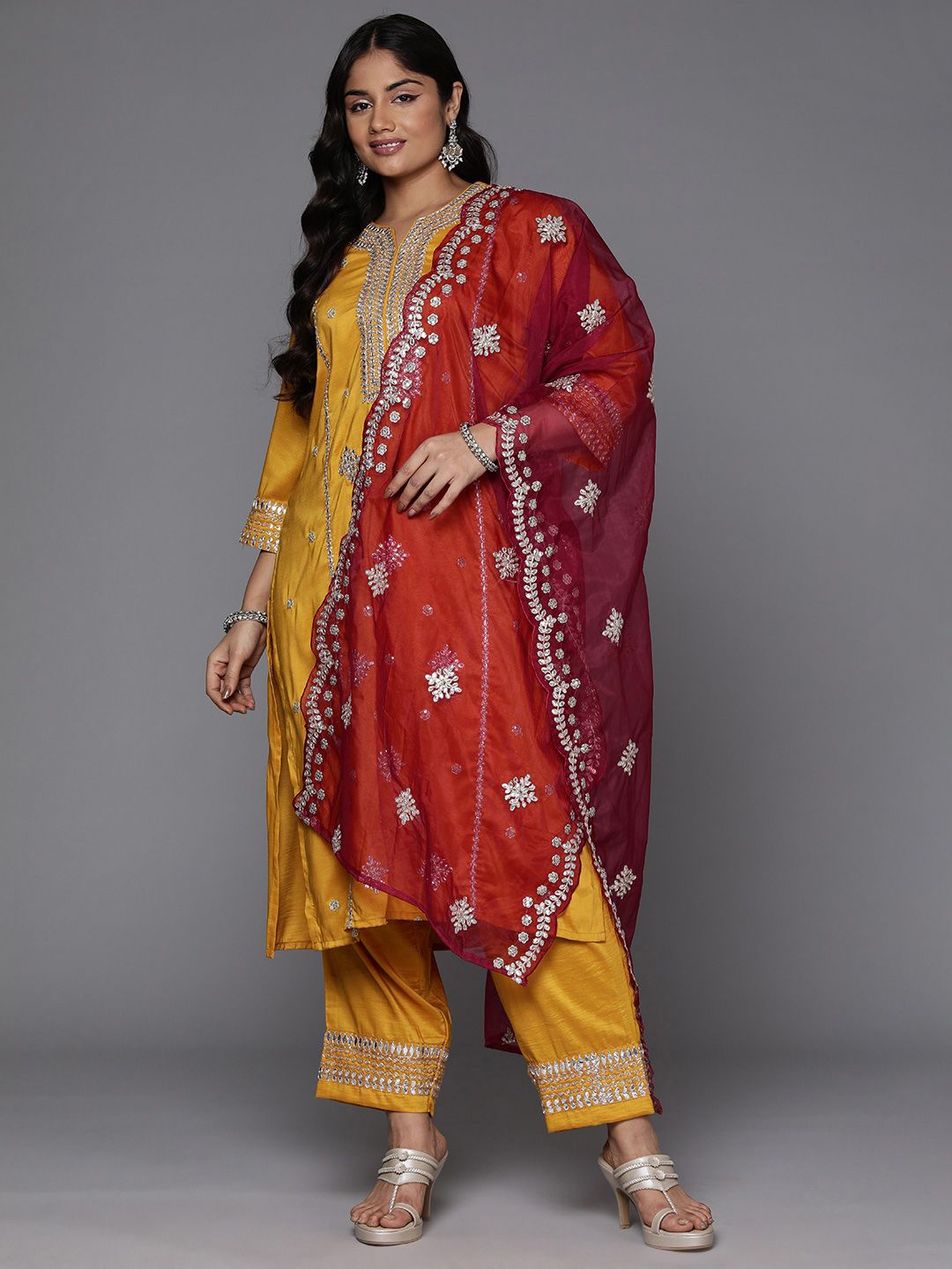 Dhiyona IE Women Plus Size Ethnic Motifs Embroidered Kurta with Trousers & With Dupatta