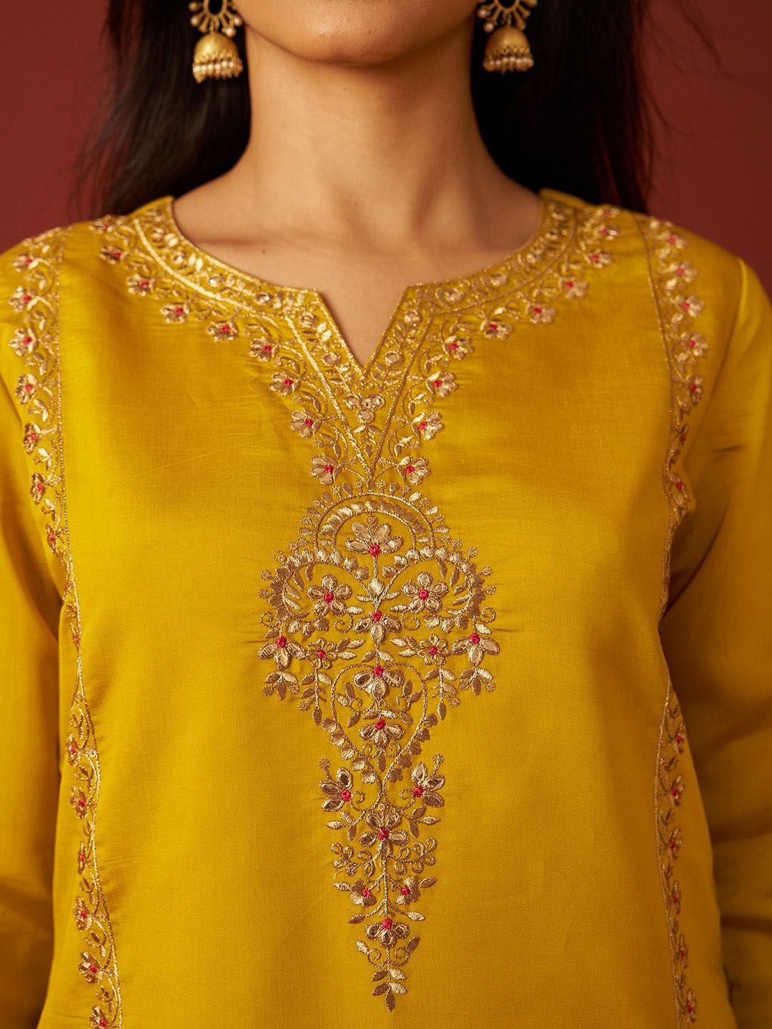 Women Floral Embroidered Kurta with Trousers & Dupatta