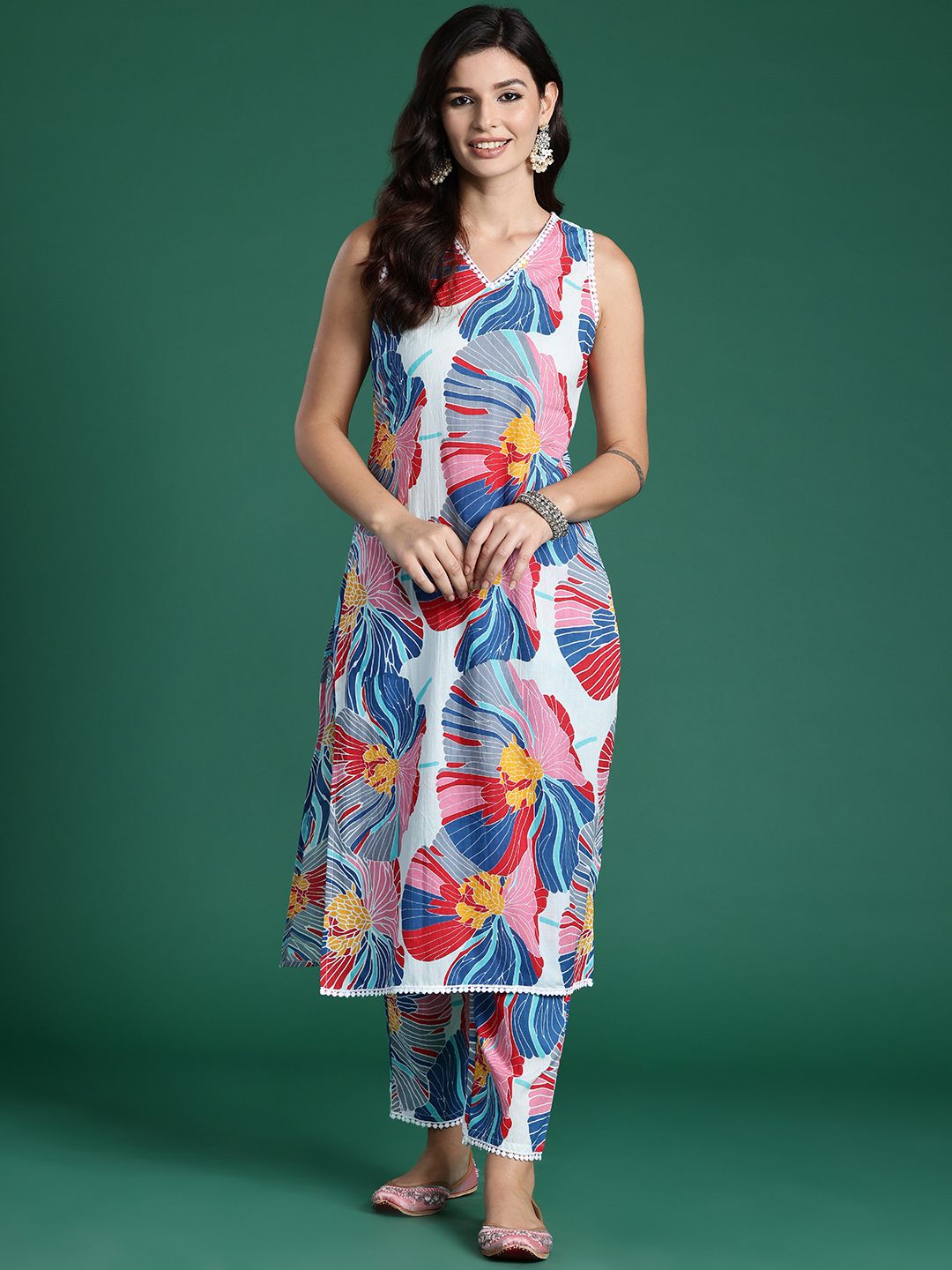 Dhiyona IE Floral Printed Pure Cotton Kurta with Trousers