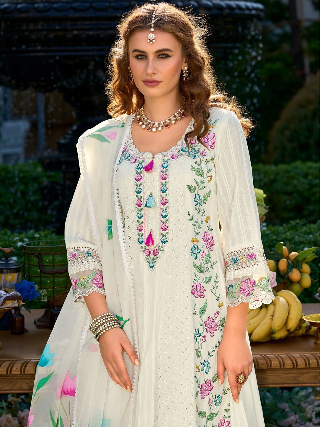 Dhiyona IE Women Embroidered Regular Thread Work Pure Cotton Kurta with Trousers & Dupatta