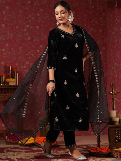 Dhiyona IS Women's Ethnic Motifs Embroidered Thread Work Velvet Kurta & Trousers With Dupatta