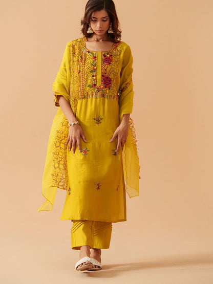 Dhiyona PD Women House Of Pataudi Embroidered Straight Kurta Trousers With Dupatta