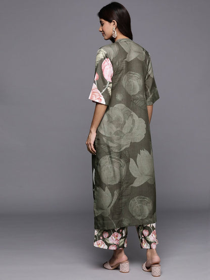 Dhiyona VA Women's Floral Printed Asymmetric Hem Straight Woolen Kurta with Printed Bottom