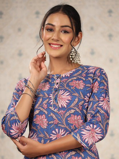 Dhiyona OD  Blue Floral Printed Regular Pure Cotton Kurti with Trouser