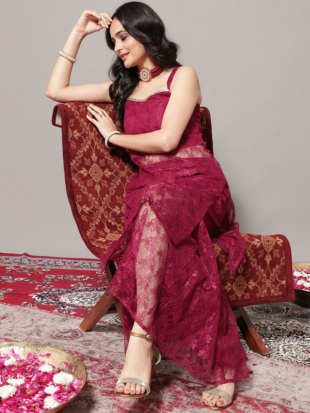 Dhiyona VA Women's Floral Woven Design Kurta With Sharara