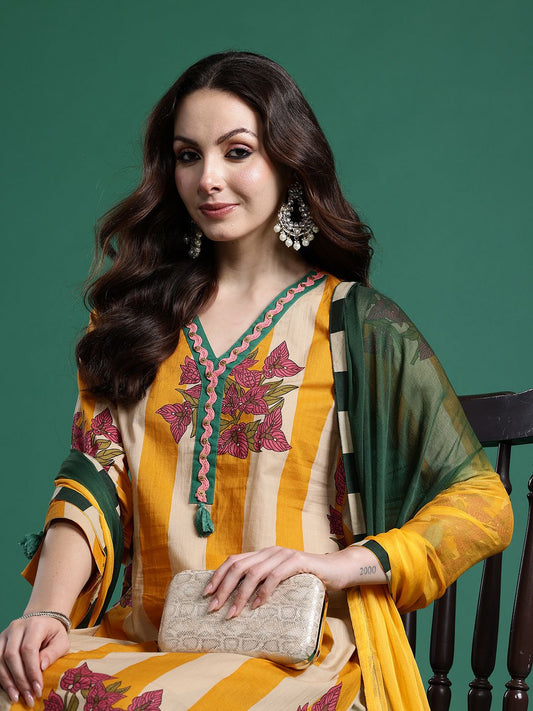 Dhiyona IE Women Floral Printed Regular Pure Cotton Kurta with Trousers & With Dupatta