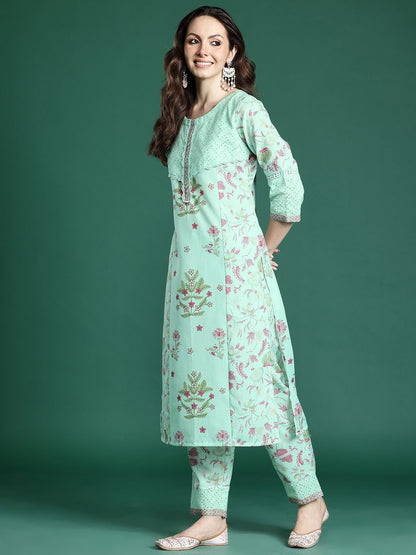 Floral Printed Regular Kurta with Trousers & Dupatta