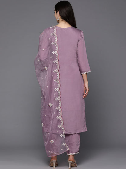 Dhiyona IE Women Floral Yoke Design Regular Thread Work Kurta with Trousers & Dupatta