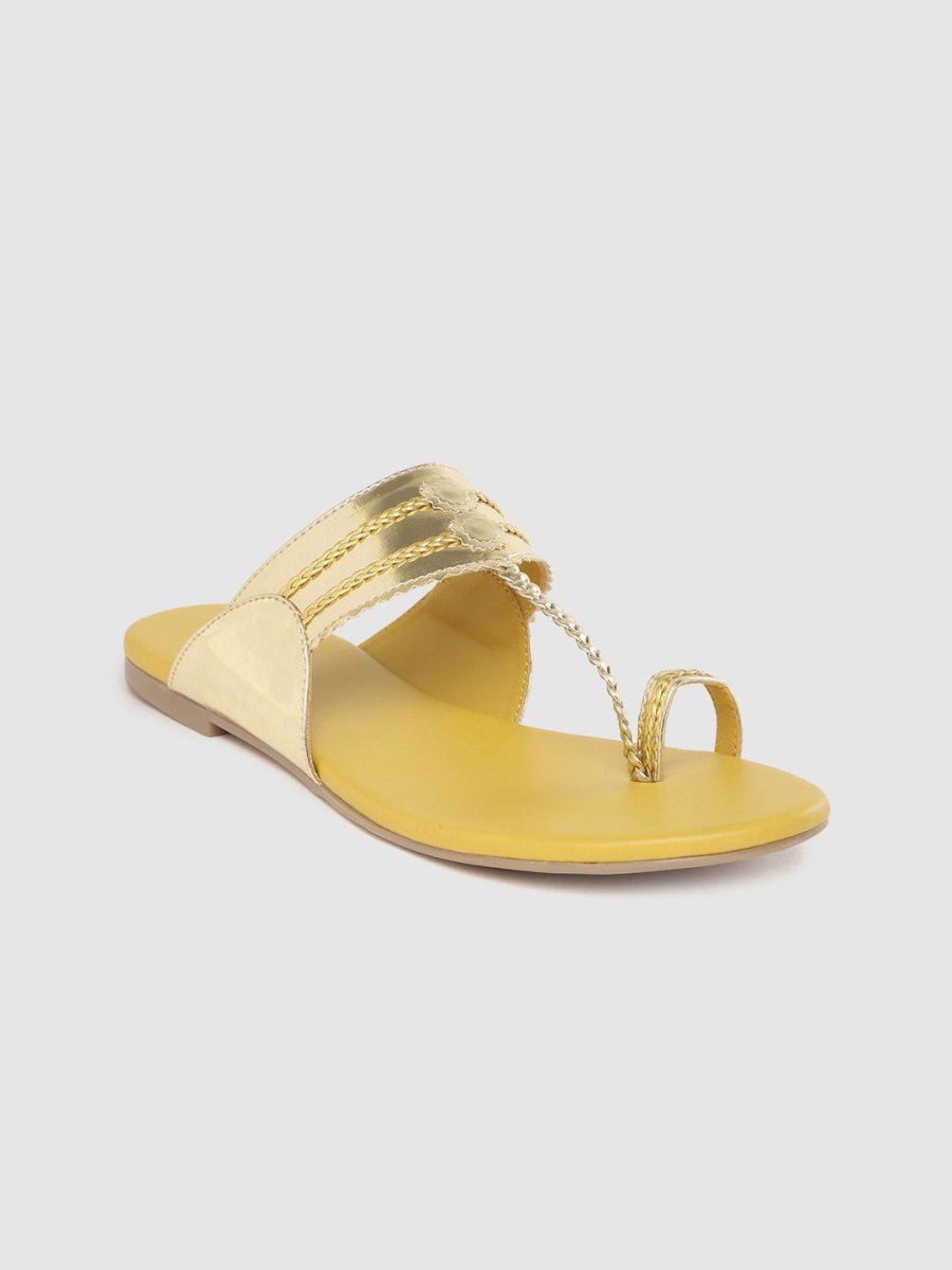 Dhiyona AK Women Gold-Toned Braided One Toe Flats