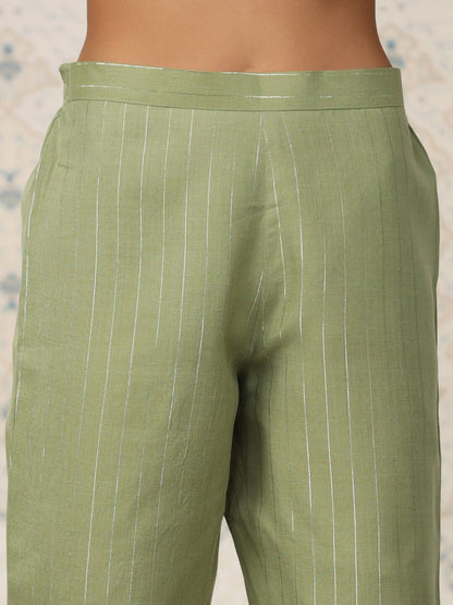 Dhiyona OD  Striped Regular Gotta Patti Kurta With Trousers