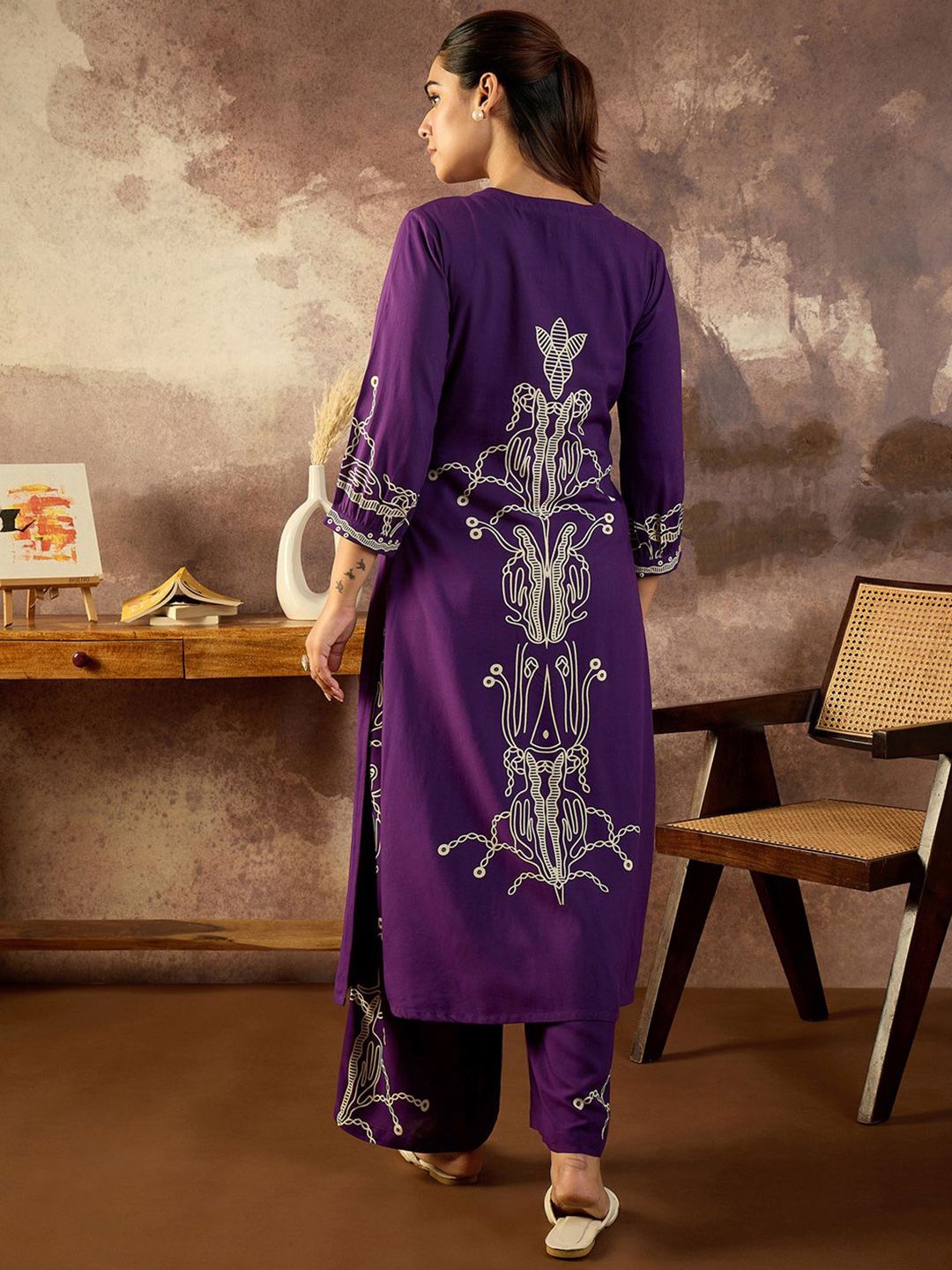 Dhiyona IE Printed V-Neck Tunic With Trousers
