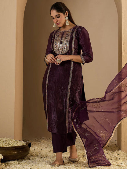 Dhiyona IE Women's Women Ethnic Motifs Embroidered Regular Thread Work Kurta with Trousers & Dupatta