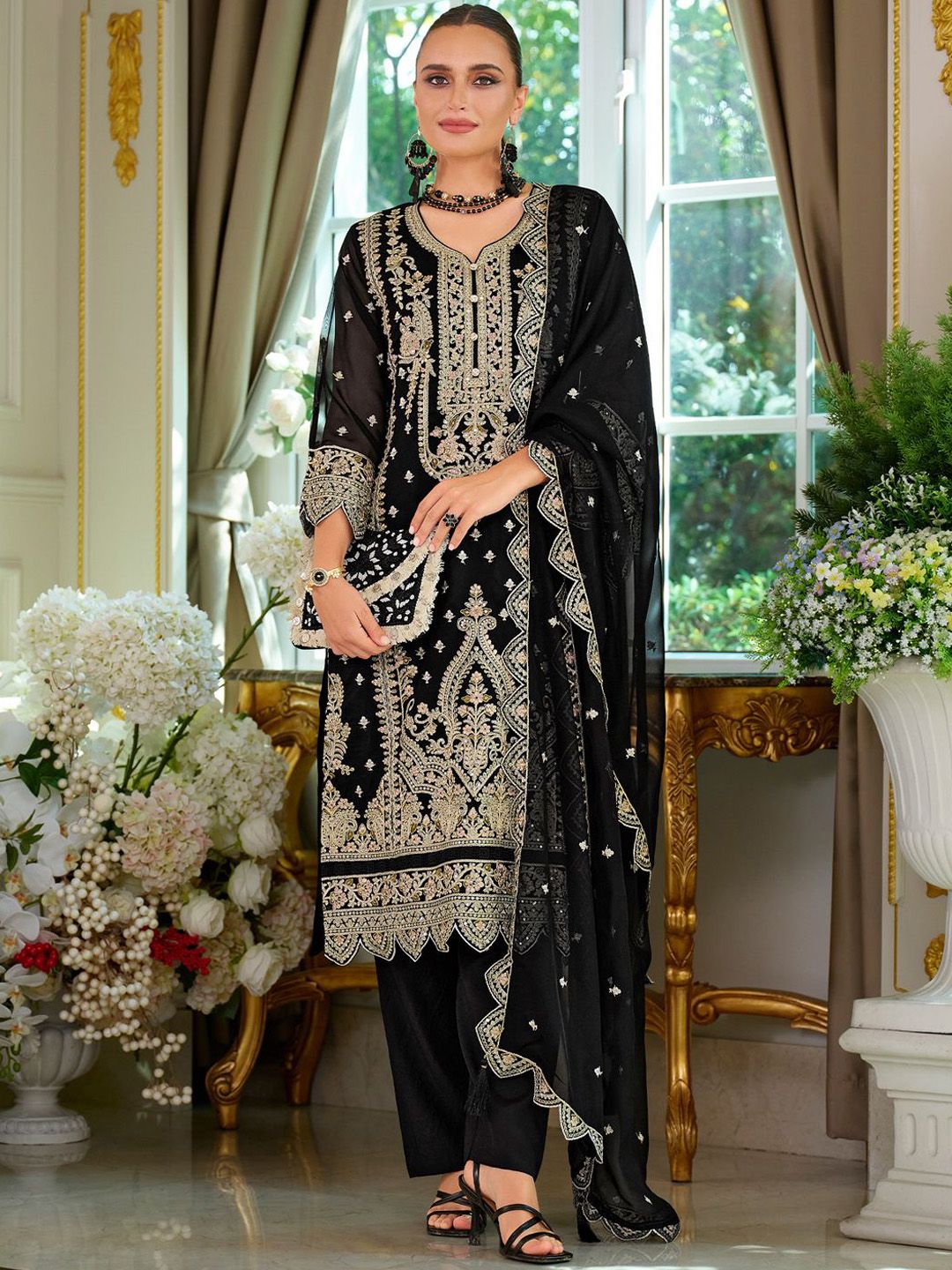 Ethnic Motifs Embroidered V-Neck Straight Kurta With Trousers & Dupatta