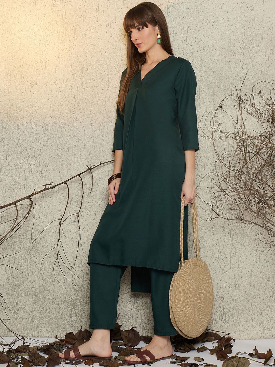 Pleated V-Neck A-Line Kurta With Trousers