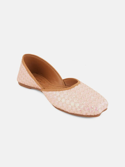 Dhiyona AK Embellished Square Toe Mojaris