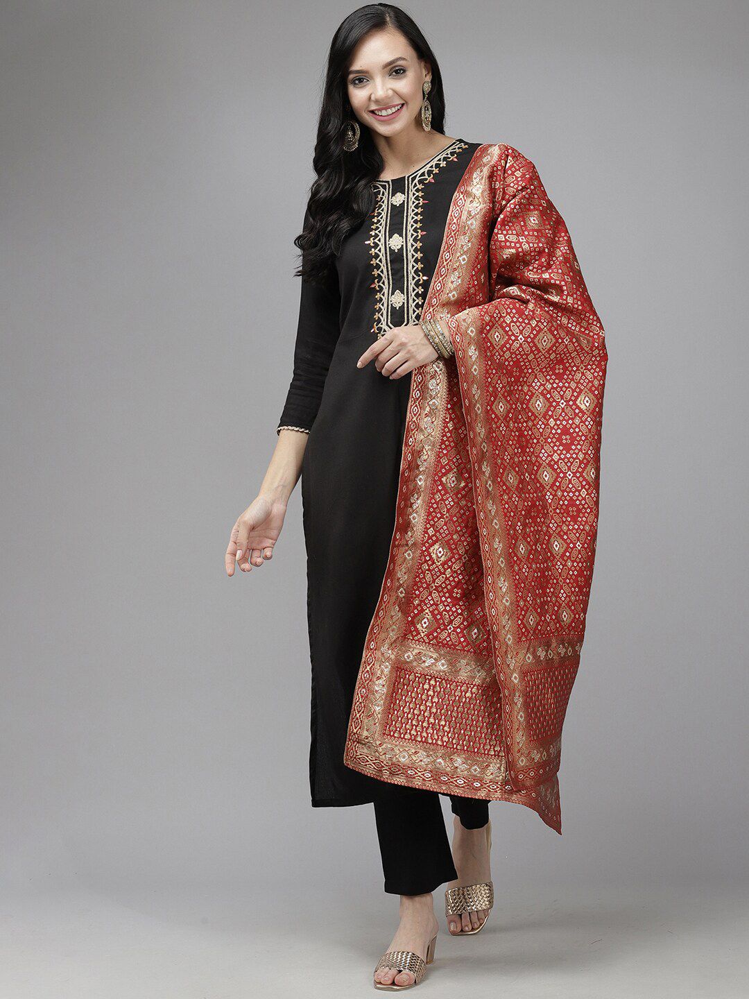 Dhiyona IE Embroidered Sequinned Kurta with Trousers & Dupatta