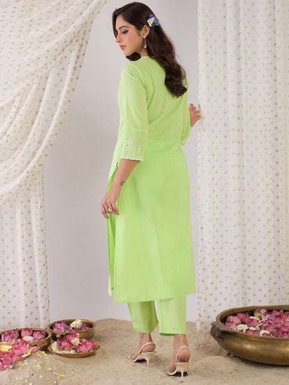 Dhiyona IE Floral Printed V-Neck Pure Cotton Straight Kurta With Trousers