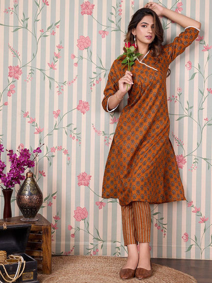 Dhiyona OD  Floral Printed Angrakha Pure Cotton Kurta with Trousers