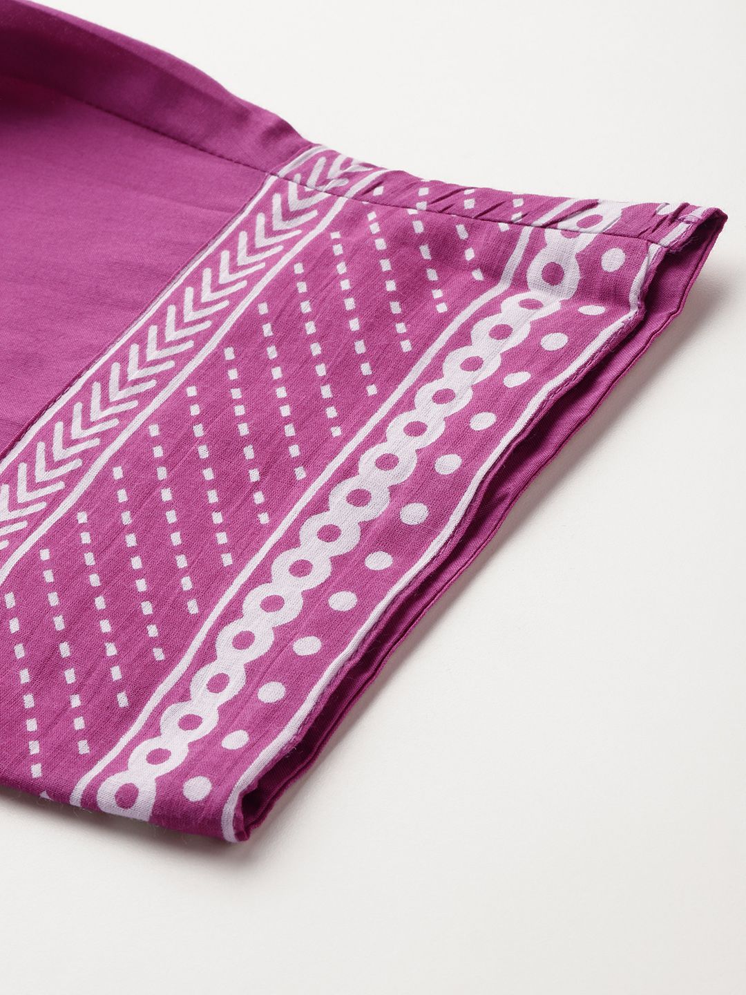 Ethnic Motifs Printed Regular Kurta with Trousers