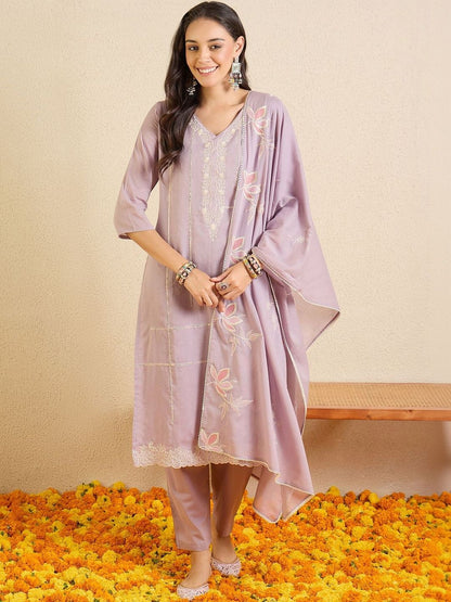 Women Floral Embroidered Regular Thread Work Pure Cotton Kurta with Trousers & With Dupatta