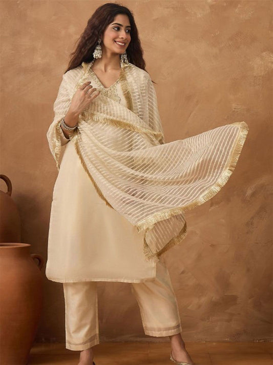 Dhiyona VA Women'sYoke Design V-Neck Straight Kurta With Trousers & Dupatta