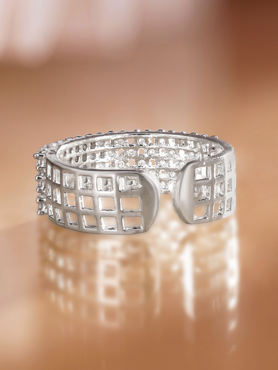 Dhiyona RJ Women's Rhodium Plated Adjustable Ring