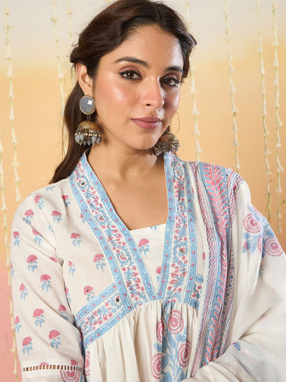Dhiyona IE Women Floral Printed Sequinned Pure Cotton Kurta with Trousers & With Dupatta