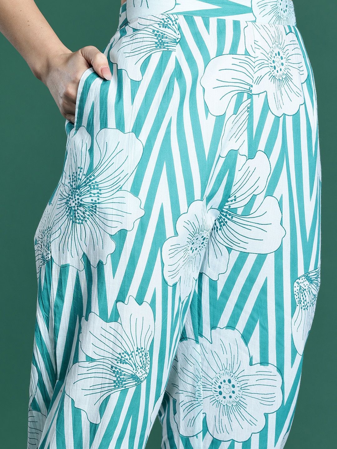 Floral Printed Pure Cotton Kurta with Trousers