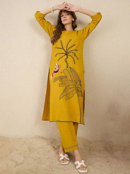 Floral Embroidered Round Neck Thread Work Pure Cotton Straight Kurta & Trousers