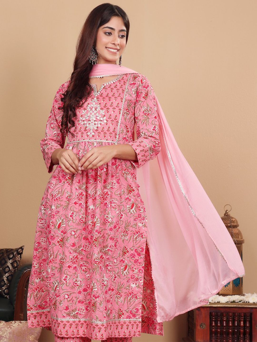 Dhiyona VA Women'sPink Floral Printed Pure Cotton Kurta with Trousers & With Dupatta