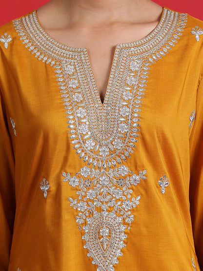 Dhiyona IE Ethnic Motifs Embroidered Sequinned Straight Kurta & Trousers With Dupatta