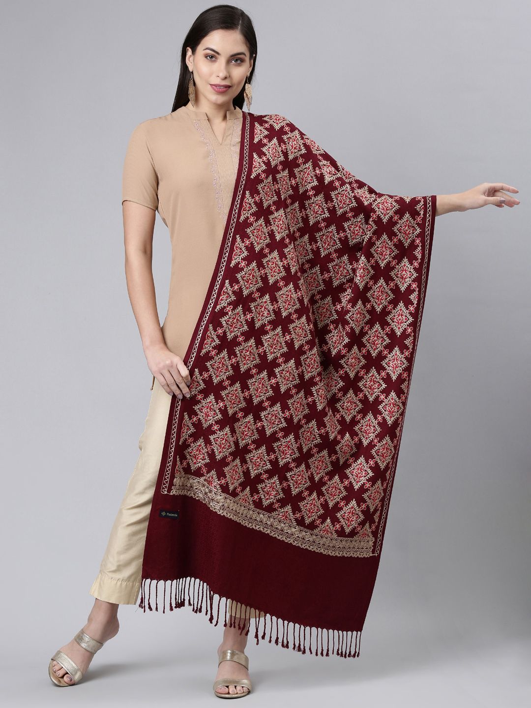 Dhiyona PA Women Maroon Embroidered Shawl