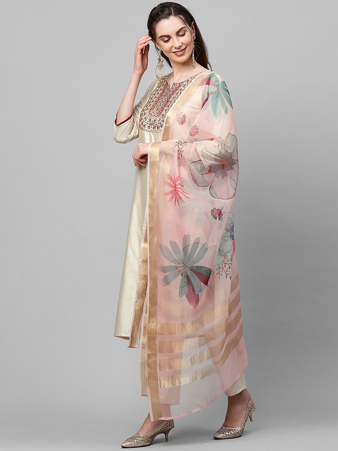 Women Cream-Coloured Floral Yoke Design Regular Thread Work Liva Kurta with Trousers & With Dupatta