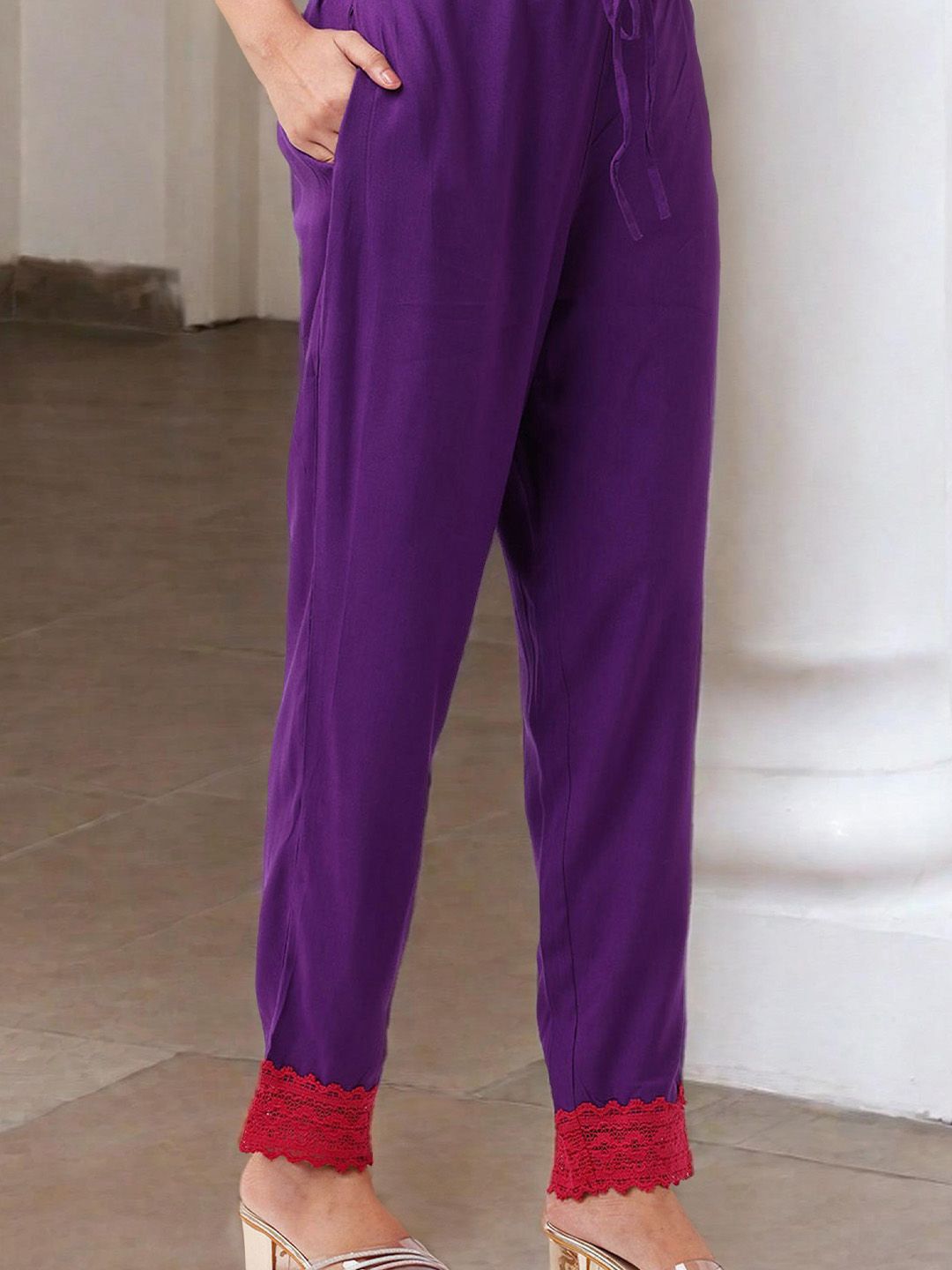 Dhiyona IS Women's Women Printed Regular Kurta with Trousers & With Dupatta