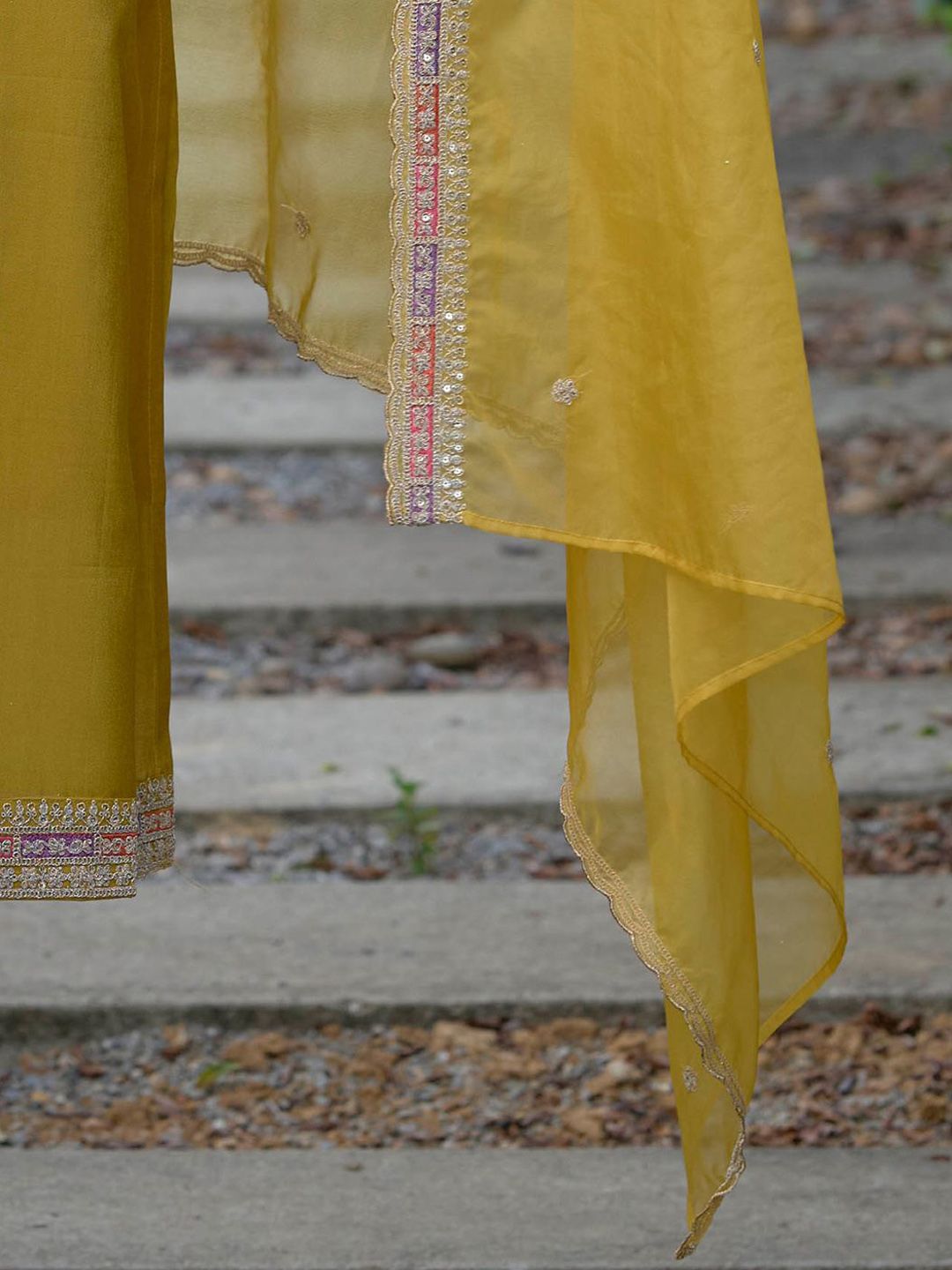 Ethnic Motifs Embroidered Straight Kurta with Trousers & Dupatta