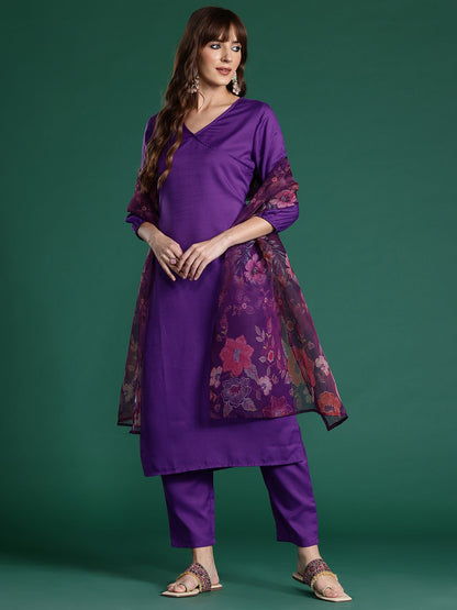 Dhiyona IE Angrakha Kurta with Trousers & With Dupatta