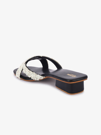 Dhiyona AK Women Embellished Open Toe Flats