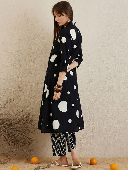 Dhiyona IE Printed Pleated Pure Cotton Kurta with Trousers