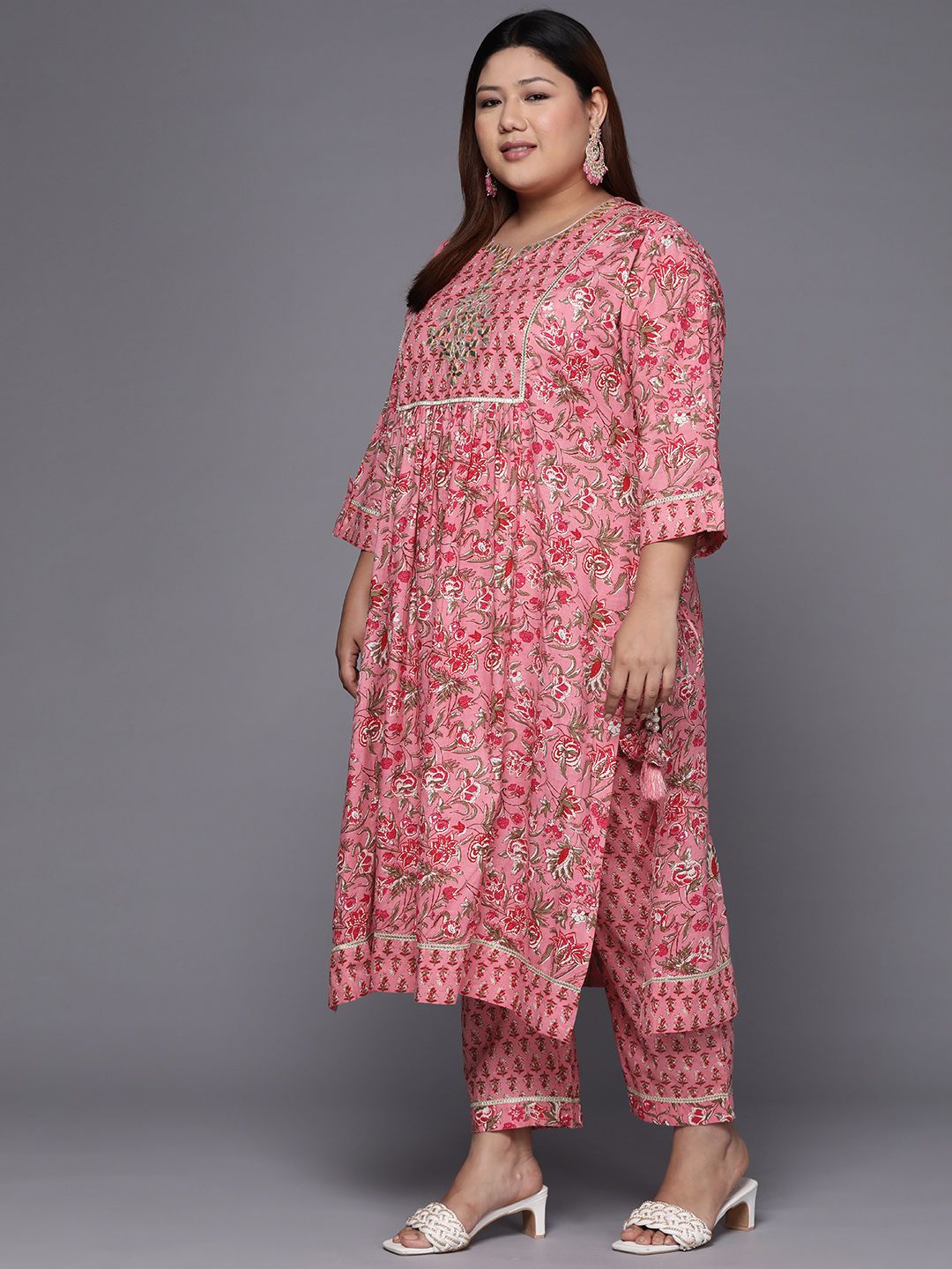 Dhiyona VA Women's Pink Floral Printed Gotta Patti Pure Cotton Kurta with Trousers & Dupatta