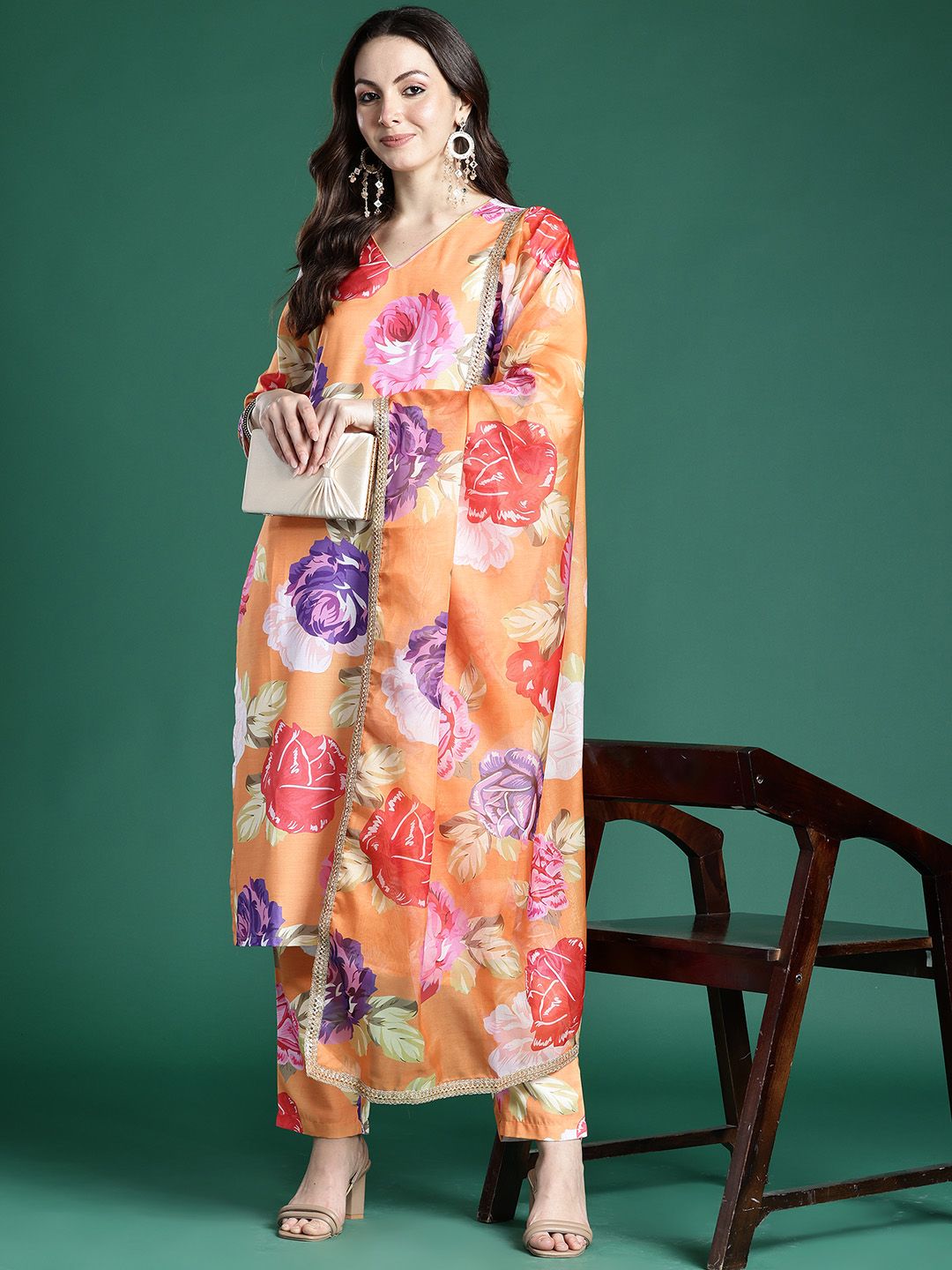 Floral Printed Regular Kurta with Trousers & Dupatta