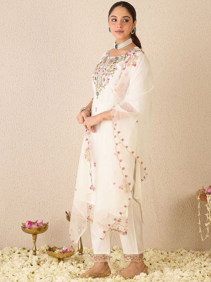 Floral Embroidered Round Neck Kurta With Trousers & Dupatta