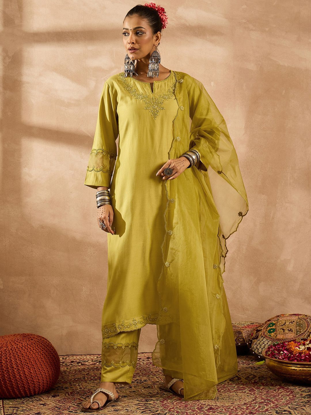 Women Ethnic Motifs Embroidered Regular Liva Kurta with Trousers & With Dupatta