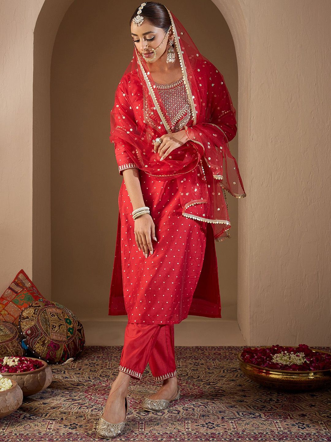 Dhiyona IE Women Embroidered Regular Kurta with Trousers & With Dupatta