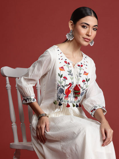 Floral Embroidered Panelled Thread Work Pure Cotton Kurta with Trousers