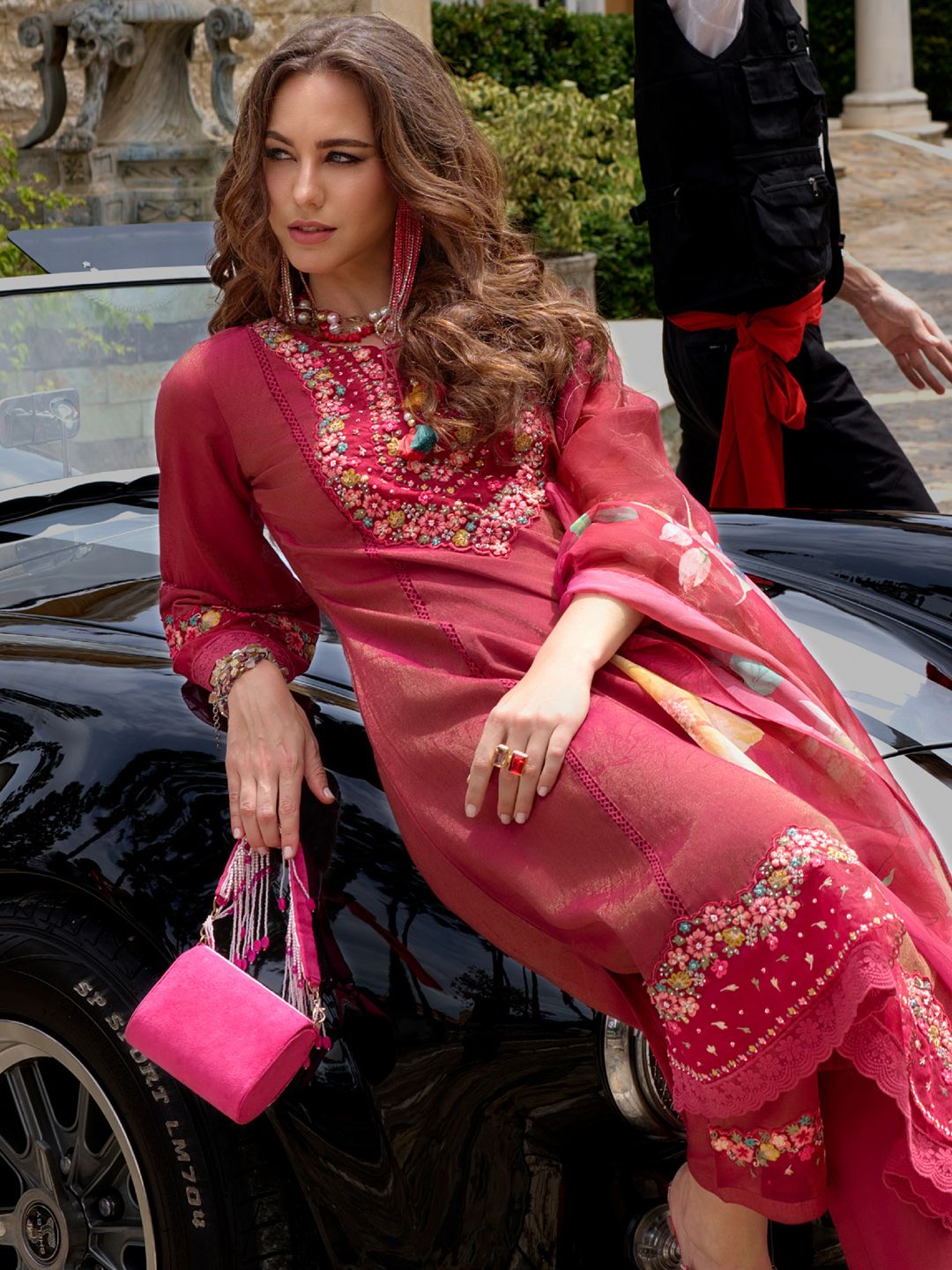 Dhiyona IE Floral Embroidered Kurta With Trousers & Dupatta
