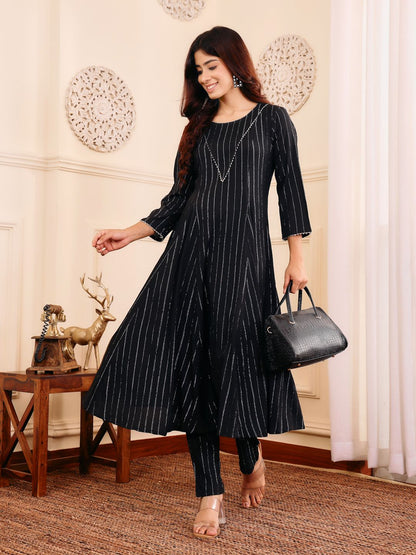 Dhiyona VA Women's Striped Regular Gotta Patti Silk Crepe Kurta with Trouser