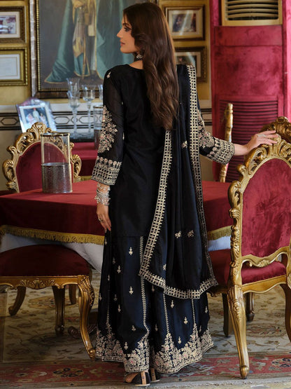 Floral Embroidered Round Neck Chinon Zari Straight Kurta & Palazzos With Dupatta